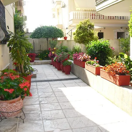 Dioni Aparthotel