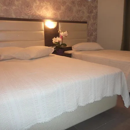 Aparthotel Dioni Paralia Katerinis