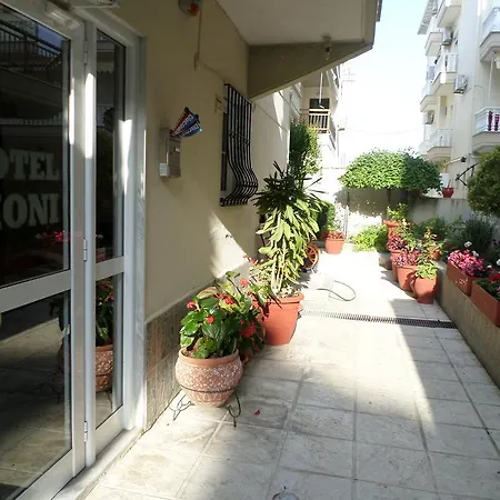 Dioni Paralia Katerinis