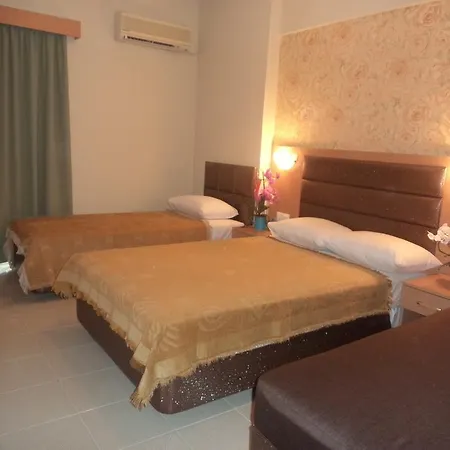 Dioni Aparthotel *